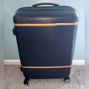 Samsonite Suitcase